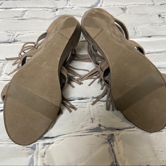 Material Girl Demi-Wedge Fringe Sandals - Picture 5 of 7